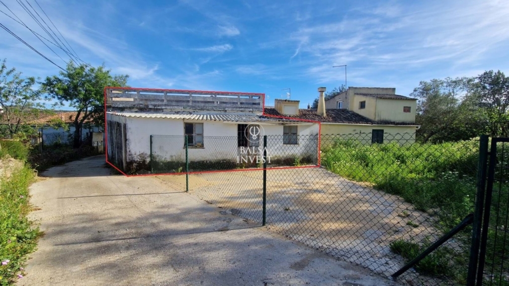 Loule 1 3f5b8ec7f2ede26a5335 xlarge