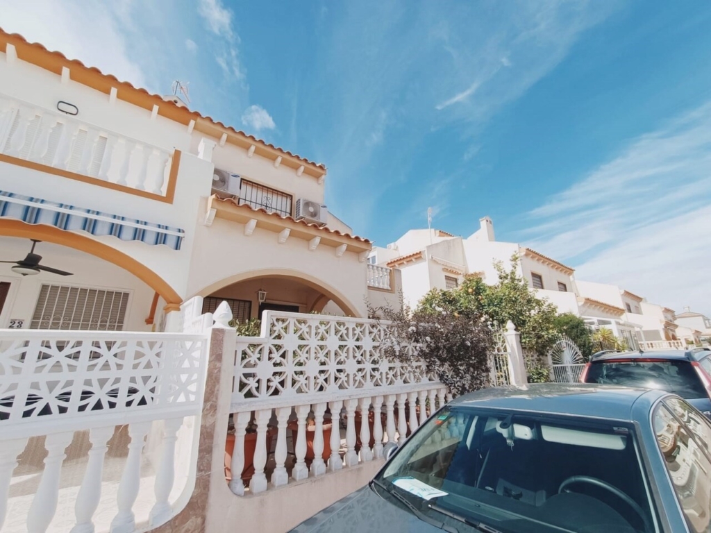 Playa Flamenca 1 4798698e1b2cb7b5f802 xlarge