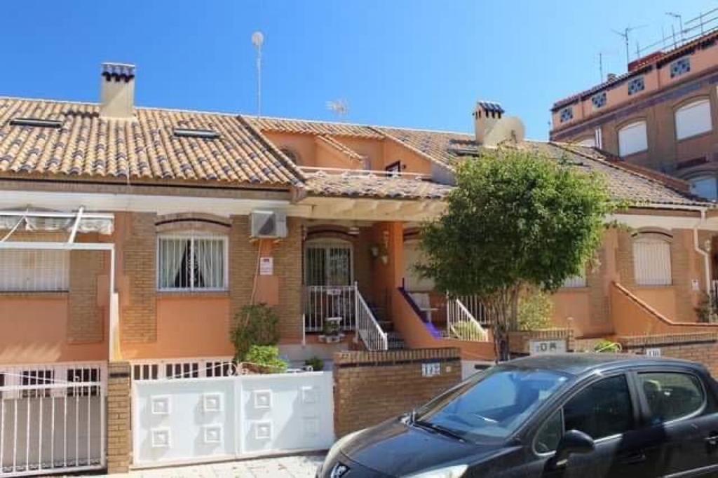 Torre de La Horadada 1 551c426ecf3a082a3f04 xlarge
