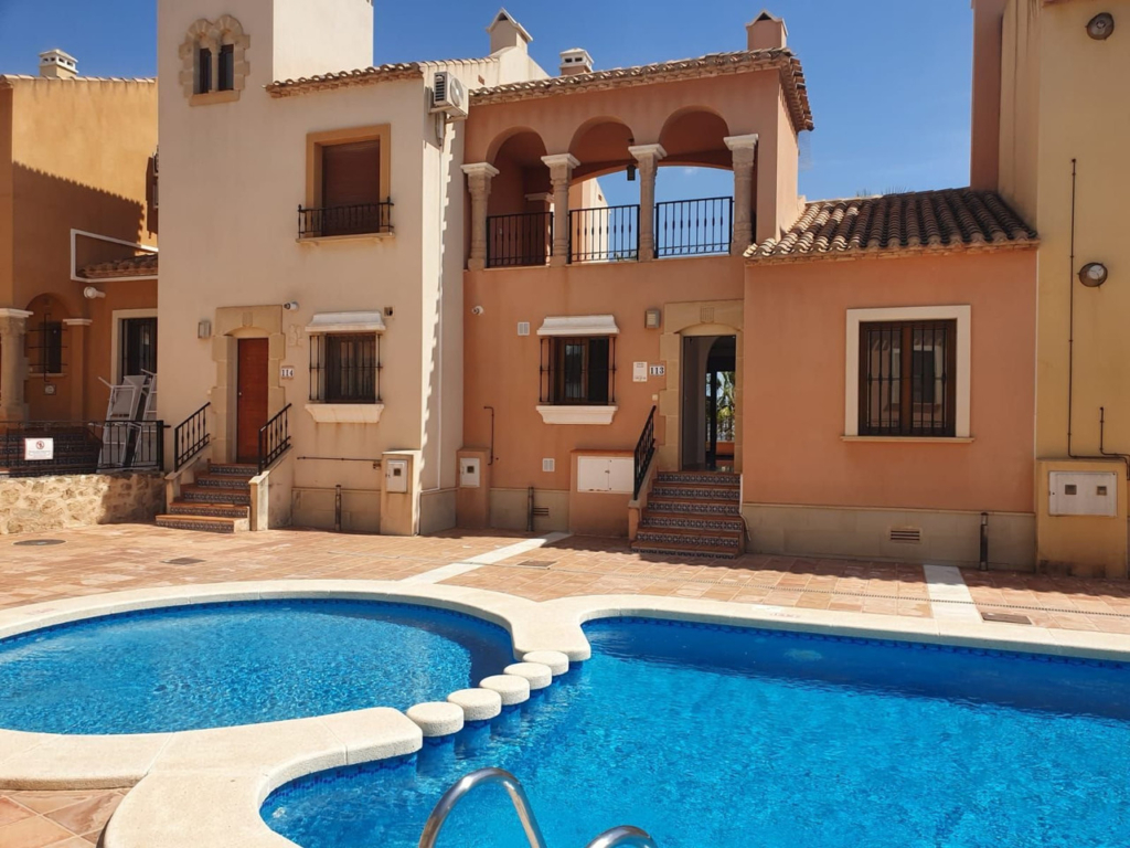 Algorfa 1 5a230a1c2b0030e099d5 xlarge