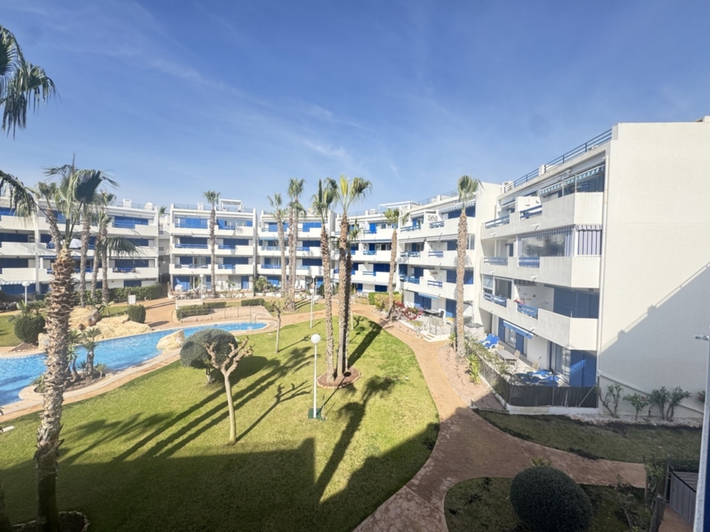 Playa Flamenca 1 7debc06f705bc4551e81 xlarge