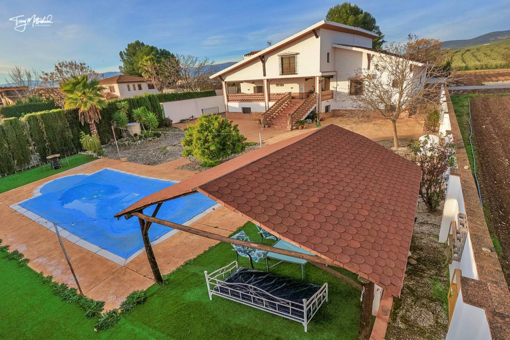 Huetor-Tajar 1 Detached 5 bed villa with pool garden. Granada region 1 xlarge