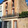 Cozy urban apartment featuring a private courtyard, ideal for relaxing or entertaining in a historic.
