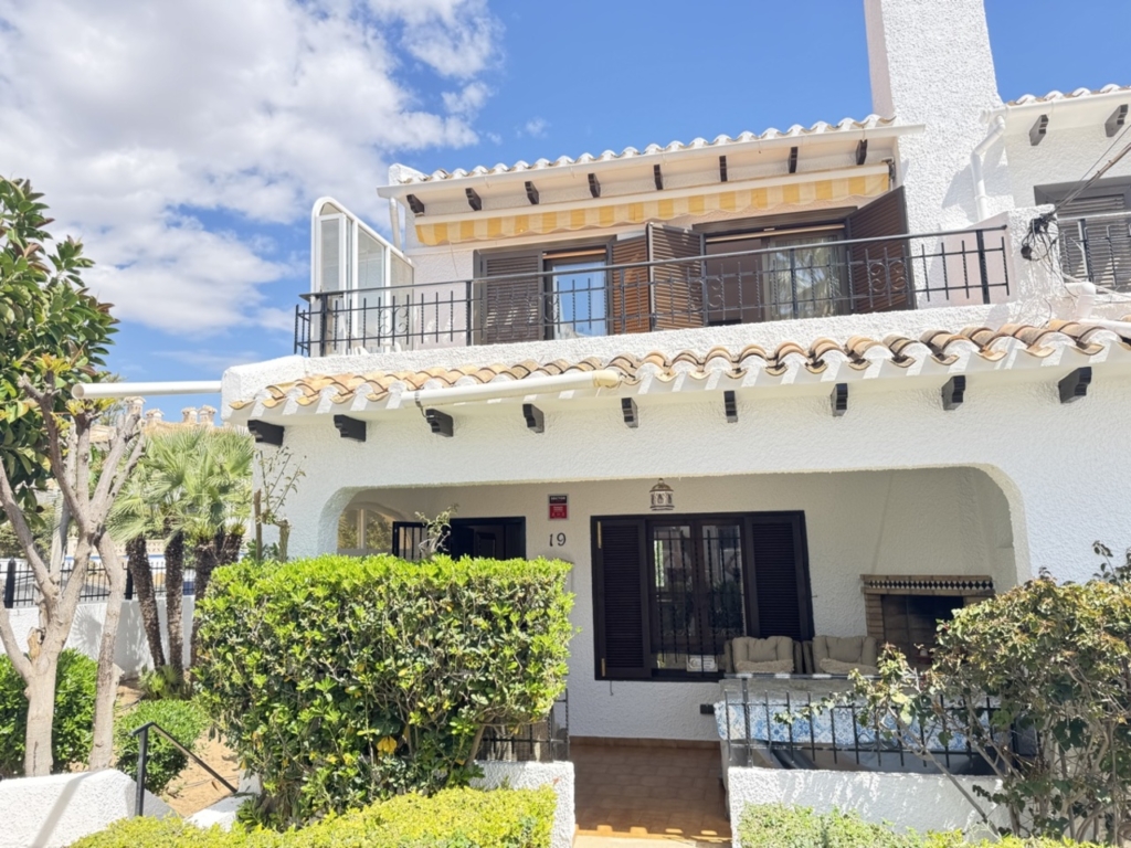 Cabo Roig 1 d3ad09d6584f820997b2 xlarge