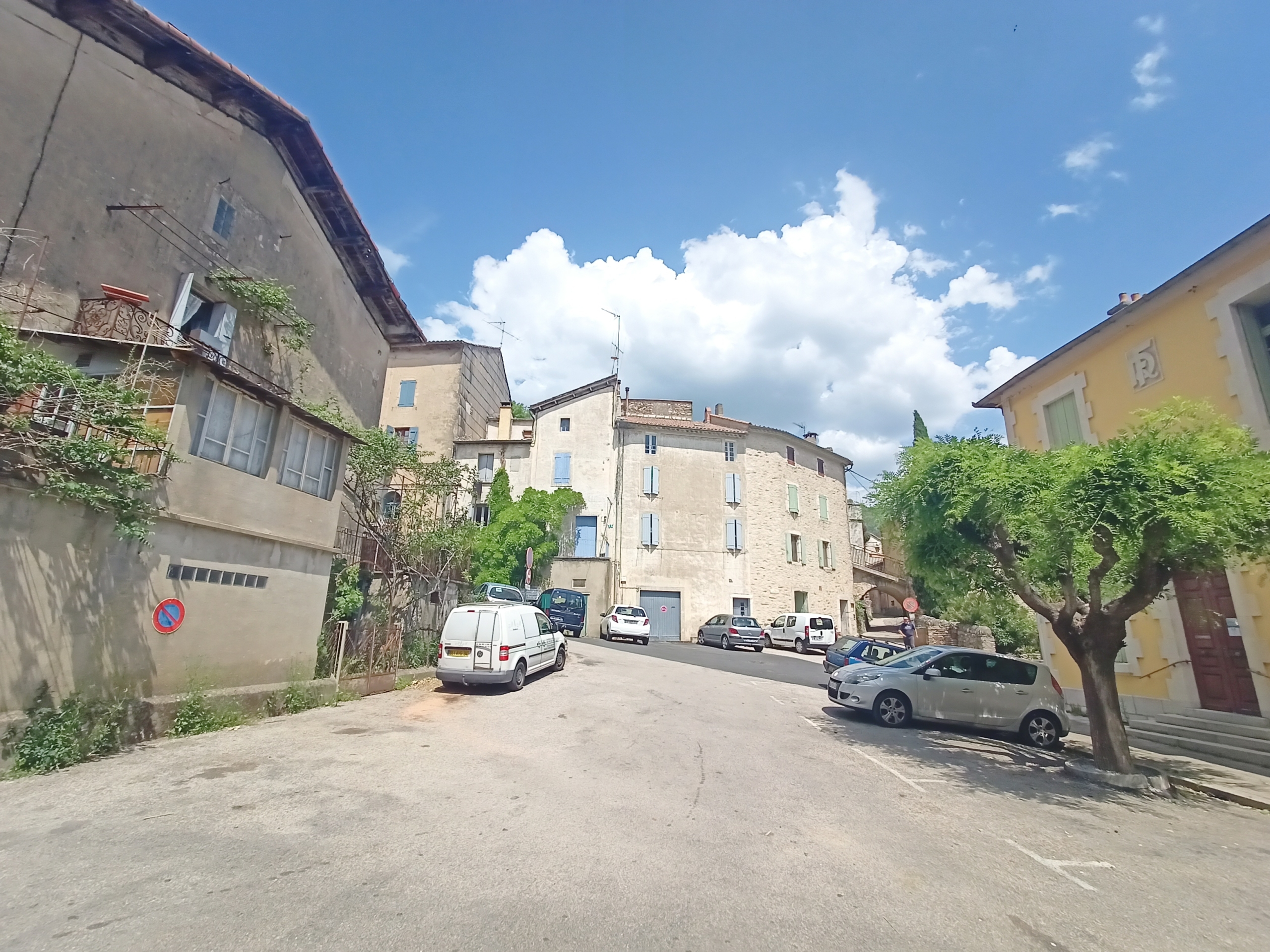 Excellent 3 Bed House For Sale In Olargues Herault 1 00 1 1 scaled
