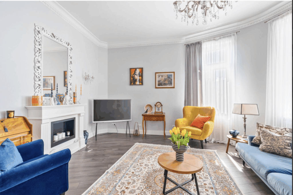Luxury Renovated Apartment for Sale in Budapest’s Prestigious 2nd District – Stunning Views & Designer Interiors 1 Снимок экрана 2025 05 28 в 15.05.35 1 e1750067952843