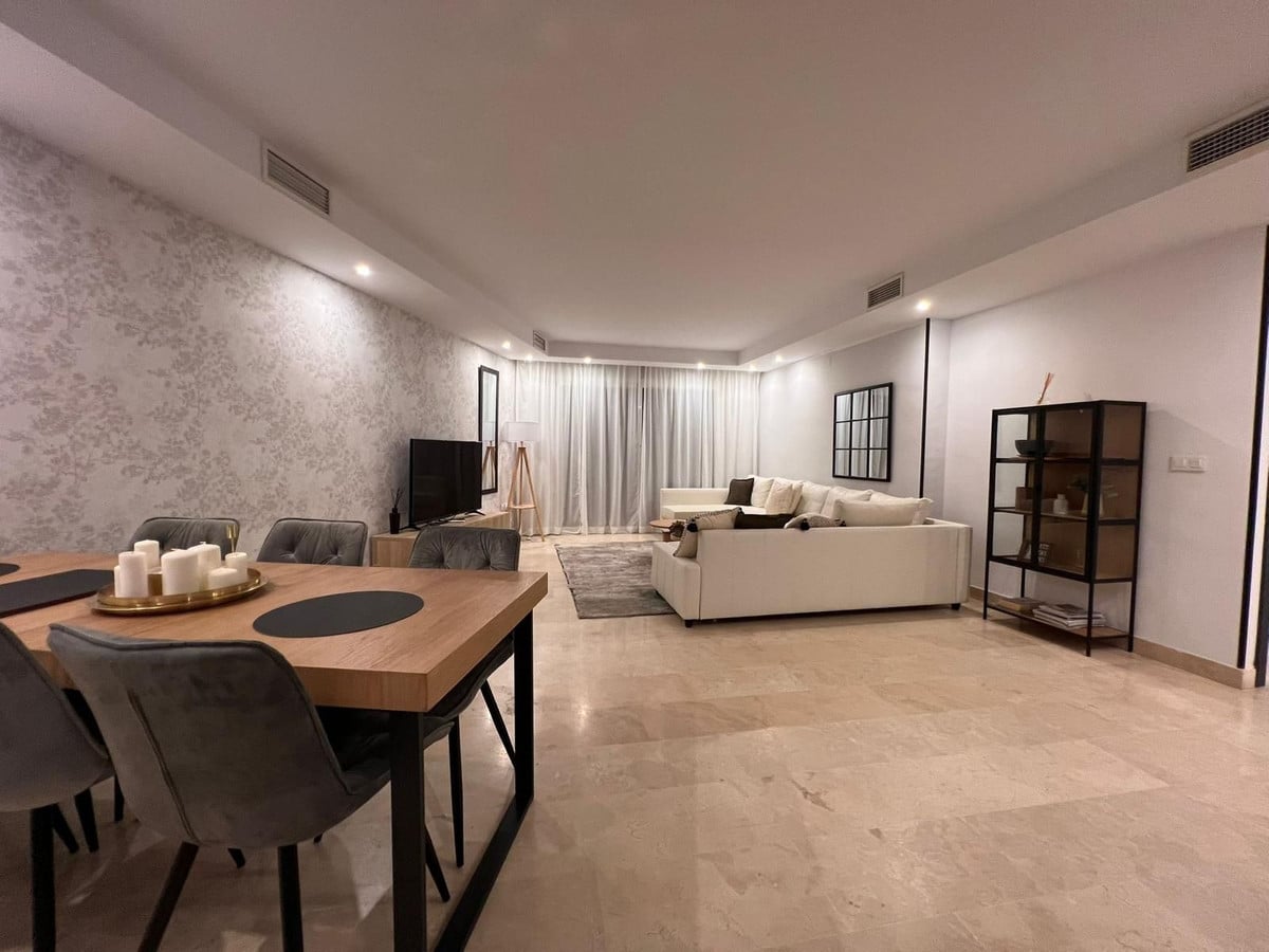 3 Bedrooms Apartment in Marbella 1 1 7980e48d732b6fc85c14b43b94d2aa54 1920