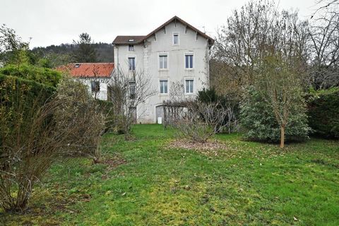 A vendre CAHORS maison 10 pièces de 215m² - 6 chambres - Terrain 1295m² 1 11 7552671 202933591233936422