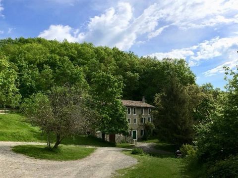 Luxury 8 Bed Farmhouse With Land for Sale In Sorriva, Viano, 1 18 6897386 556284976996892265