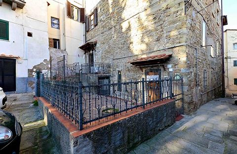 Double apartment in the heart of the historic center - Castiglion Fiorentino 1 19 4910366 321255919175383815