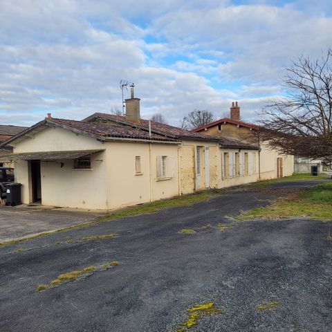 Dpt Gironde (33), à vendre SAINT SAUVEUR propriete avec nombreuses dépendances 1 2 4251288 2106866427996264732