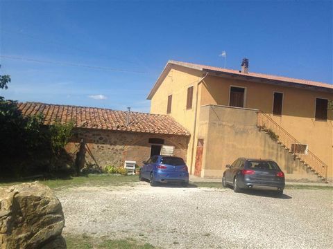 AZ28 - 56 ha farm with farmhouse, shed, stables and outbuildings 1 24 3213050 1128068449193411484