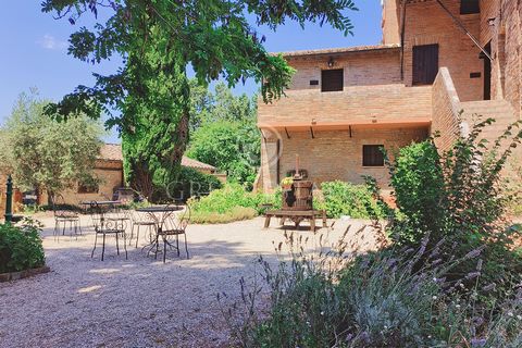Borgo Poggio Belveduto 1 24 4081115 1960340638922781900