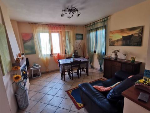 CDP4156 - Second floor flat with terraces, garage and small courtyard 1 25 3429618 2292499640147213520