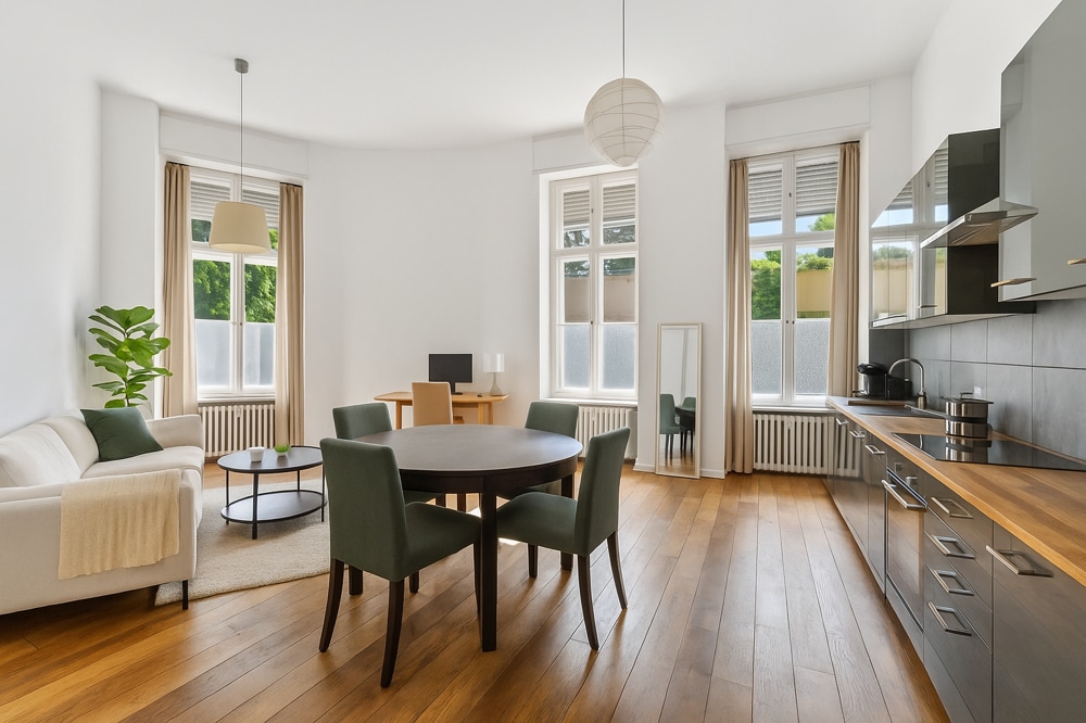 Maybach Ufer: Bright and Stylish 5-Room Altbau Apartment in the Heart of Kreuzberg 1 343a8f92 39d7 44f3 869a 99329a4b524f