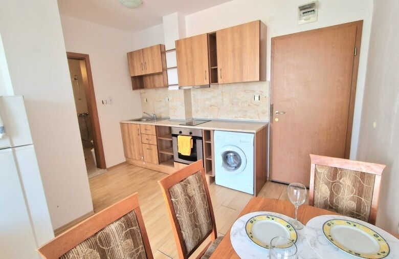 Bright 1-bedroom apartment in Sunny Day 3, just 10 minutes from the sea. Perfect for comfortable sea.