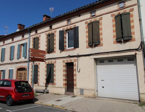 Townhouse with 5 bedrooms 1 4 8421136 445965503846427516