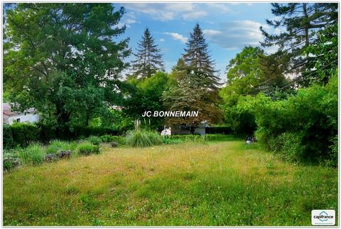 Dpt Drôme (26), à vendre BEAUMONT LES VALENCE - Terrain de 550,00 m² - Hors Lotissement 1 5 4385600 61185979740515178