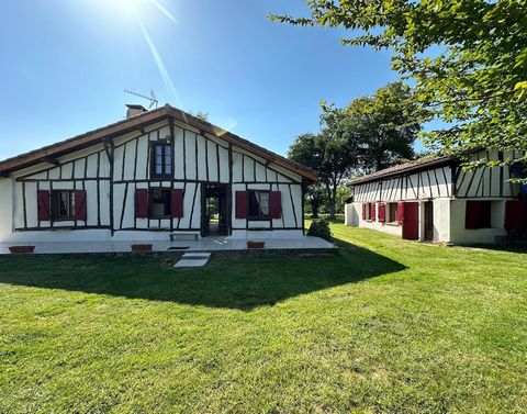 Charming character property offering 2 separate living units in a very peaceful setting 1 28 4487248 52486483725105260