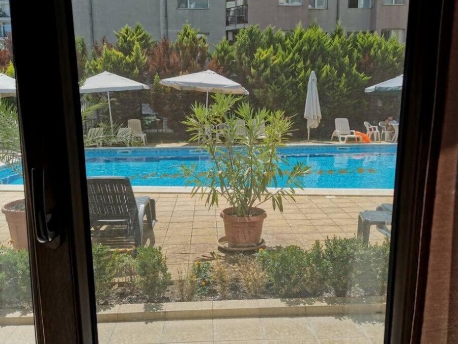Maisonette for Sale in Sunny Beach Apartment with Pool in Sunny Beach Resort.