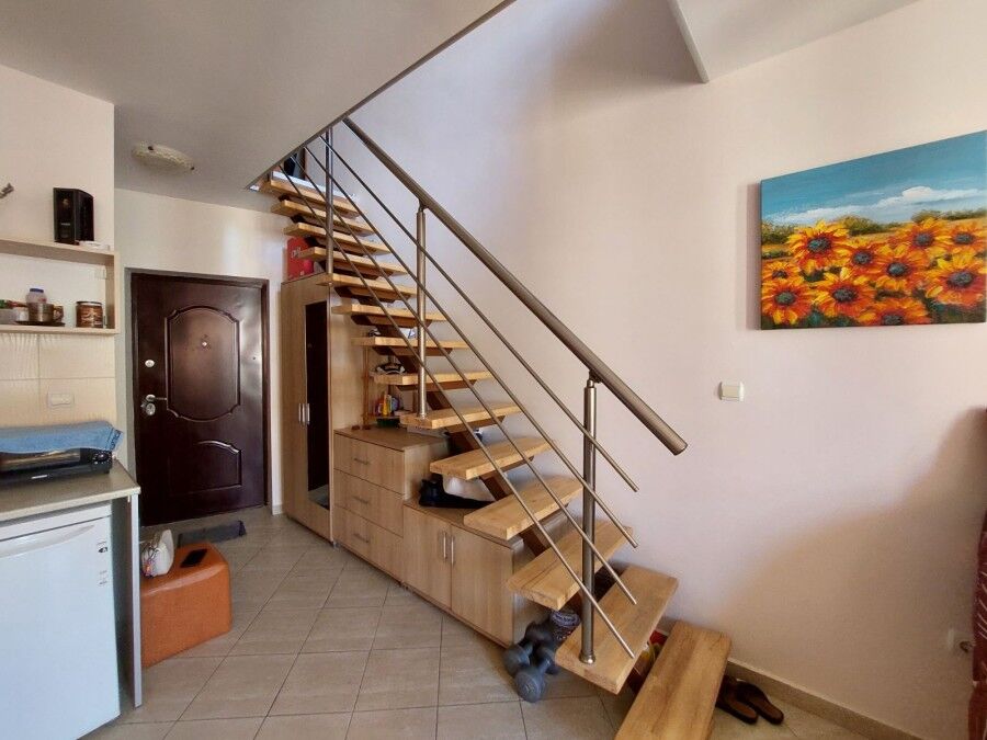 Cozy Maisonette in Sunny Beach Center Bright interior of a 76 sq.m. maisonette in Amber Beach, Sunny Beach resort. Modern furnishings and.