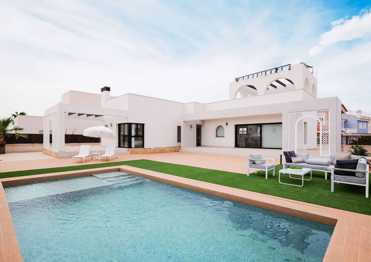 Luxury property and modern design in Quesada 1 Villas Laura1