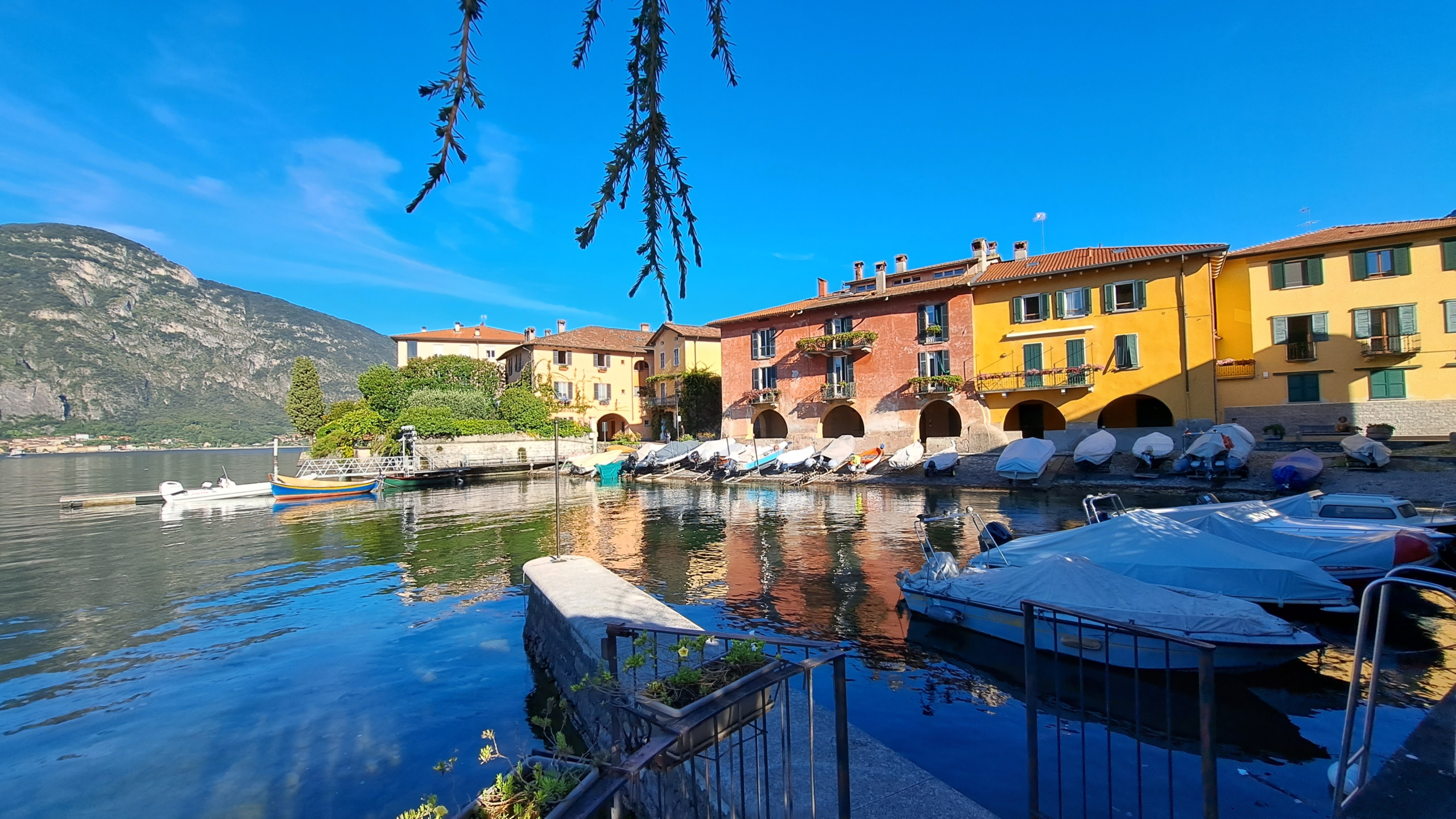 Stunning 2 Bed Apartment for Sale In Mandello del Lario Lake Como Lecco 1 0 13 scaled