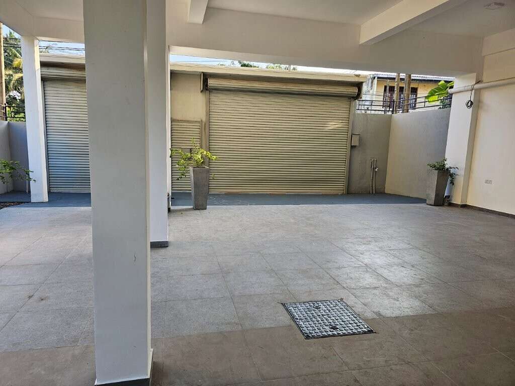 Luxury 12 Bedroom Condo Building for Sale in Colombo, Sri Lanka.