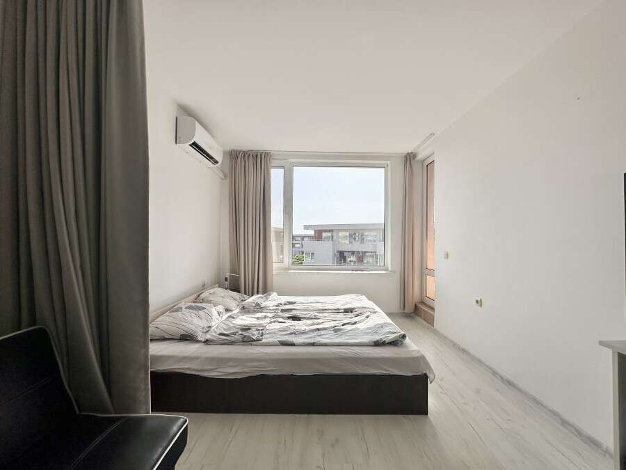 Bright 1-bedroom apartment with sea views in Nessebar Fort Club, Sunny Beach. Modern furnishings and.
