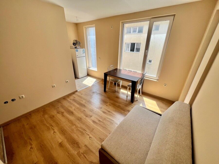 Bright 1-bedroom apartment in Ravda center with 45 sq.m. space, no maintenance fee, ideal for comfor.