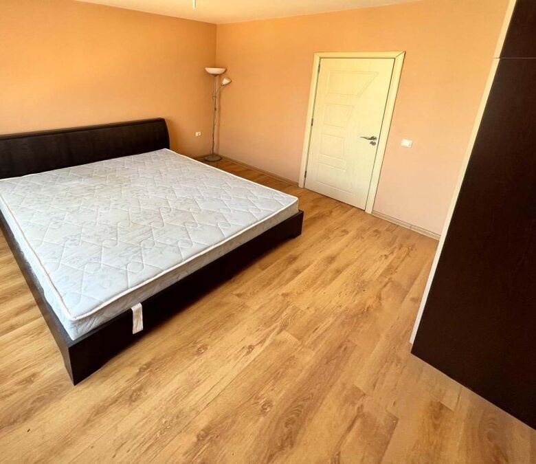 Comfortable 1-bedroom apartment with no maintenance fee in the heart of Ravda, perfect for investmen.