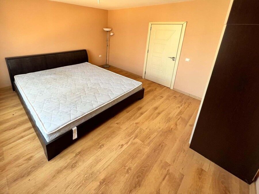 Comfortable 1-bedroom apartment with no maintenance fee in the heart of Ravda, perfect for investmen.