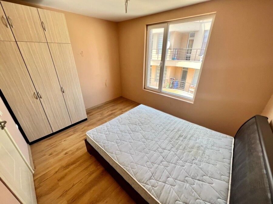 Bright 1-bedroom apartment with 45 sq.m. in the heart of Ravda, no maintenance fee, ideal for invest.