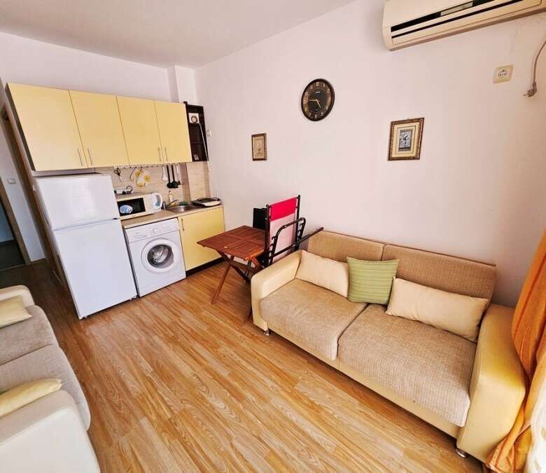 Studio apartment with pool views in Sunny Day 6, Sunny Beach, Bulgaria.