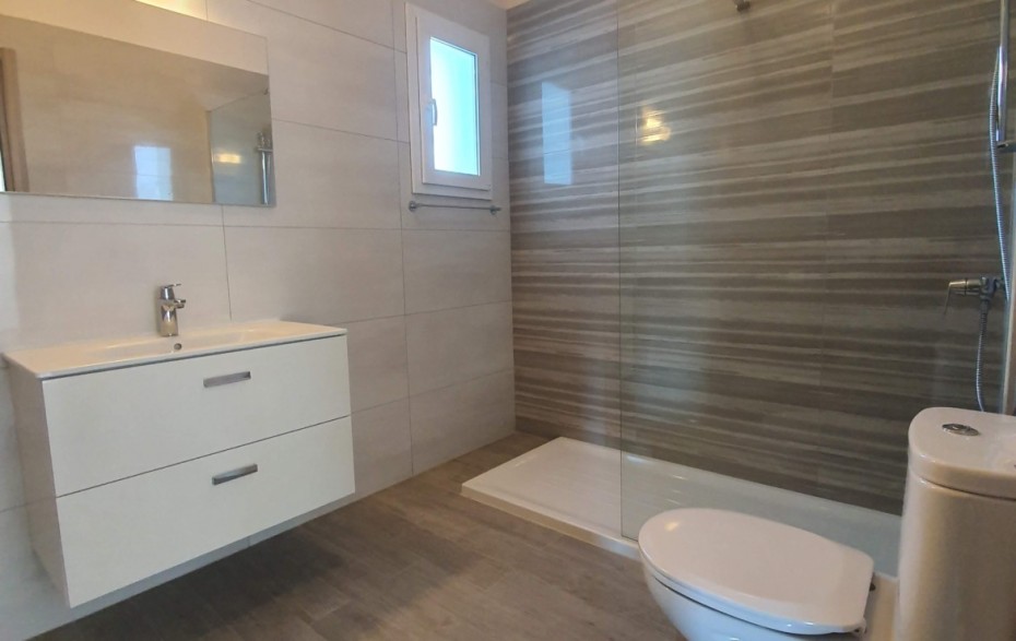 142722-apartment-for-sale-in-ayios-tychonas_full