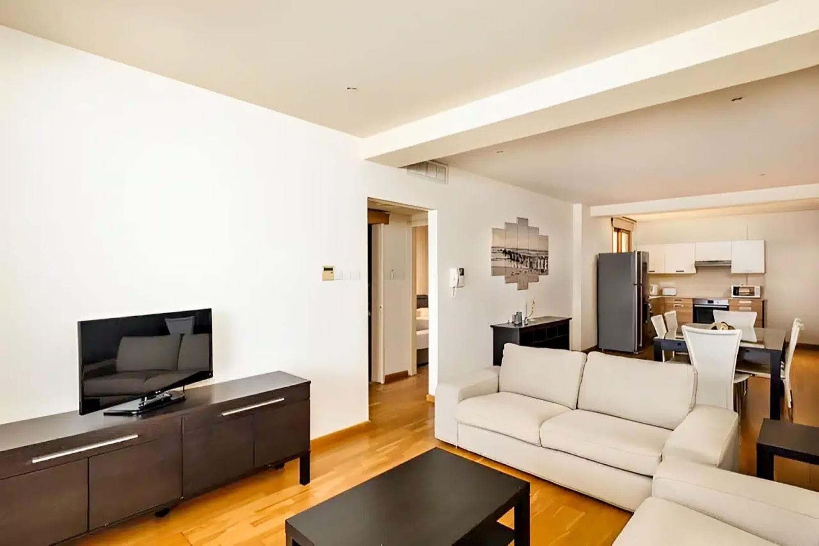 2-bedroom-apartment-beachfront-for-sale-in-larnaca-7jpg-copy-large