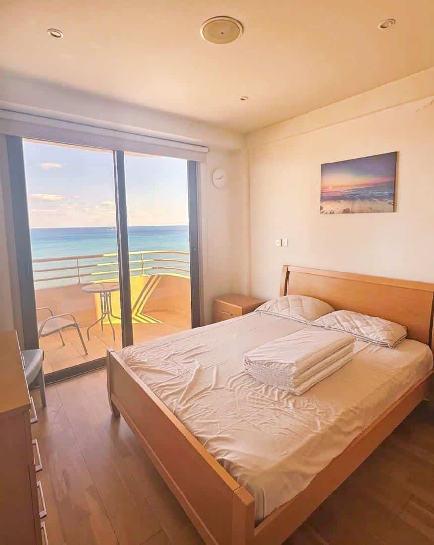 2-bedroom-apartments-beachfront-for-sale-in-larnaca-10-scaledjpg-copy-large