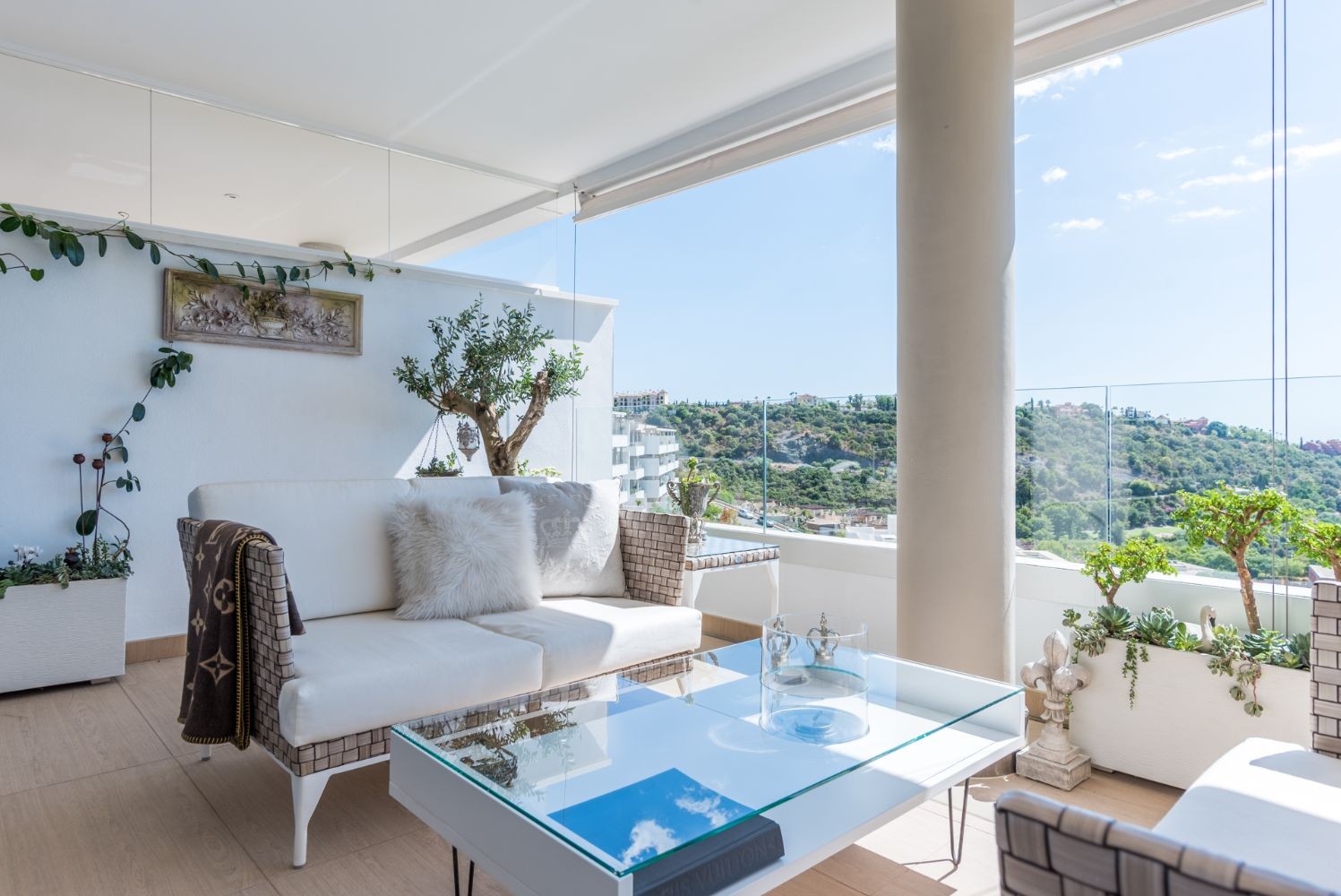 20220927-urb-botanic-benahavis-alpha-consulting-and-management-spain-sl-35-of-45