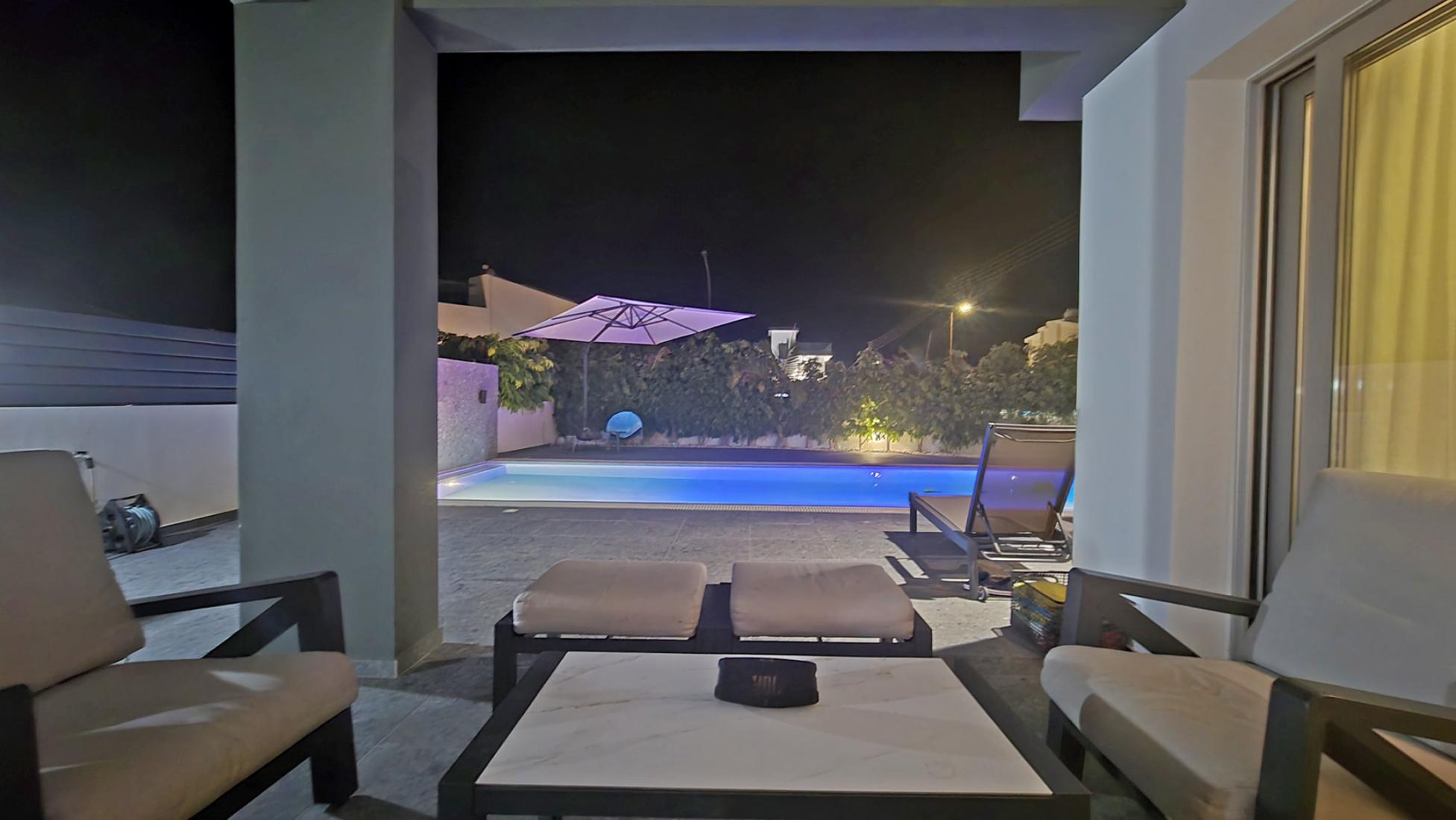 20250718-214642-copyq-large