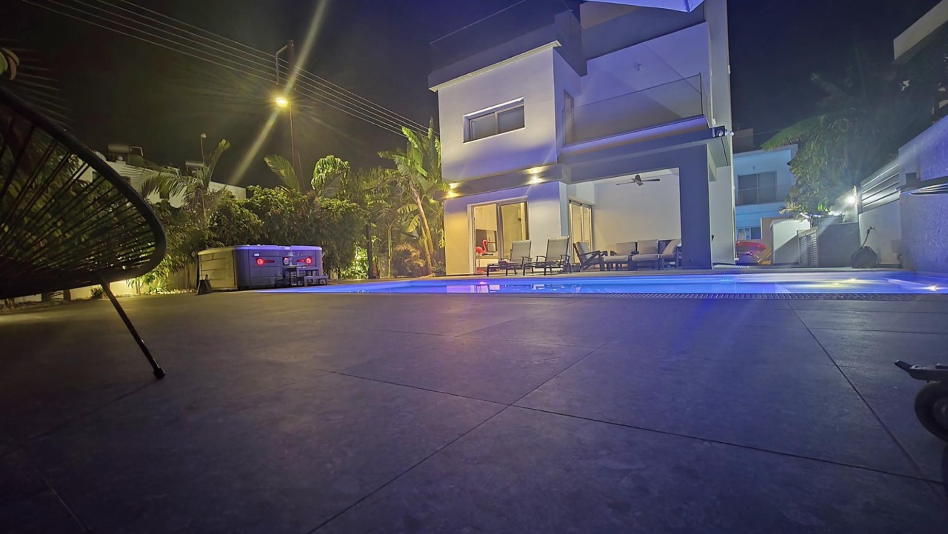 20250718-223059-copy-large-large