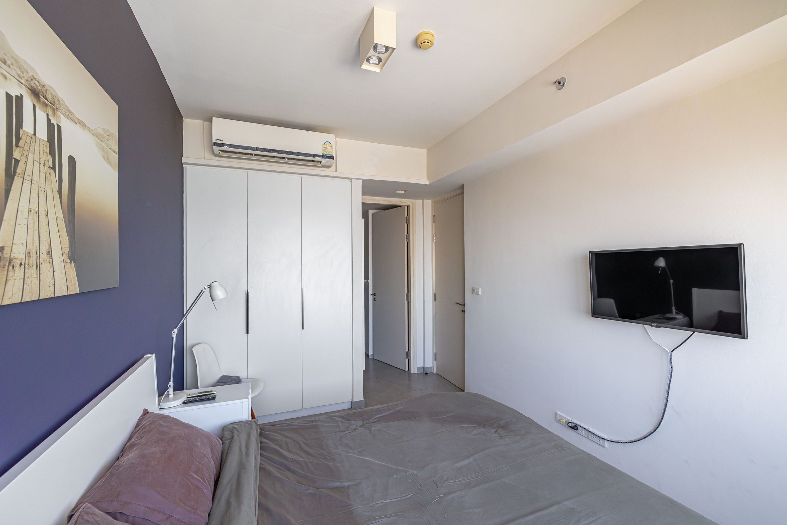 290A4472-Enhanced-NR-scaled