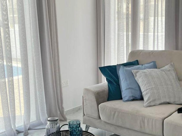 2a70ba19 8547 48ef 90d9 9ec98952f51a copy large