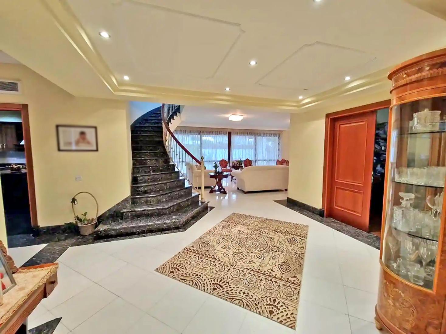 31d935ff90d1e9a3911a546b6065499d-copy-large