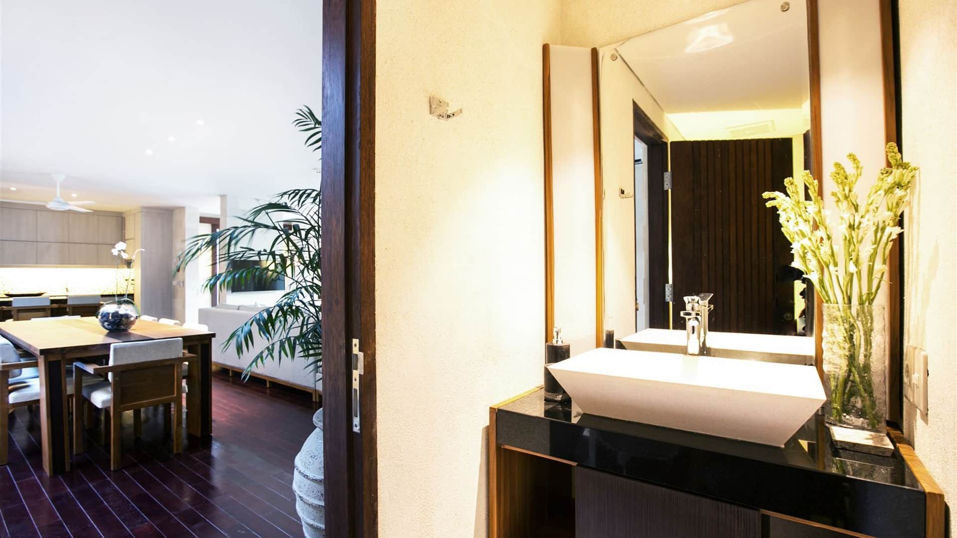 343-PSP1178-JIMBARAN