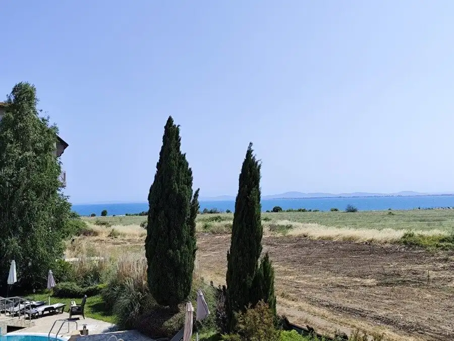 1 BED sea view apartment in SunSet Ravda, 300m from the beach.