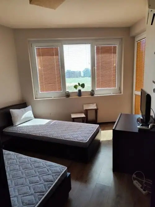 Sea view 1-bedroom apartment near the beach in Ravda.