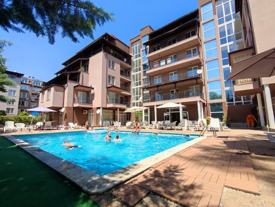 Pool view apartment with access to a swimming pool in Sunny Beach, Bulgaria, perfect for relaxation.