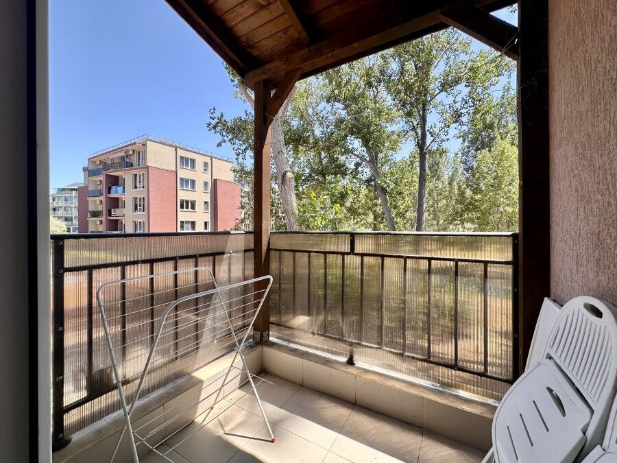 Pool view 1-bedroom apartment in Sunny Beach, Bulgaria. 60 sq.m. with balcony overlooking the pool a.