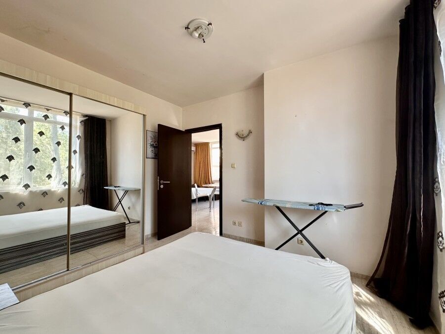 Bright 1-bedroom apartment with pool views in Sunny Beach, St. Sofia, 60 sq.m.