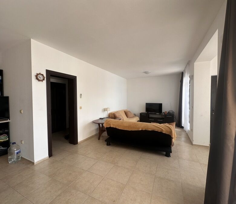 Sunny 2-bedroom apartment with large veranda and direct pool access in Nessebar View complex.